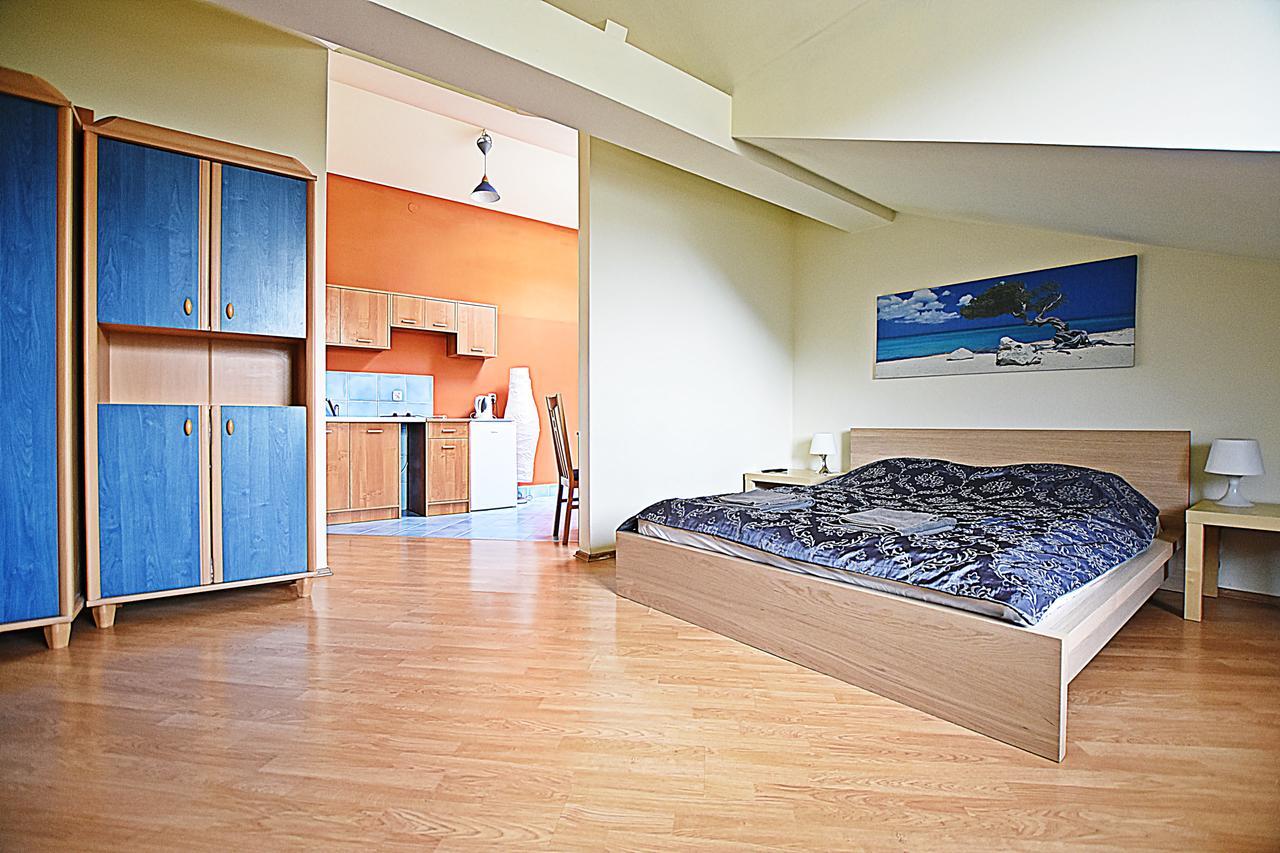 Vital Aparthotel Краков Экстерьер фото