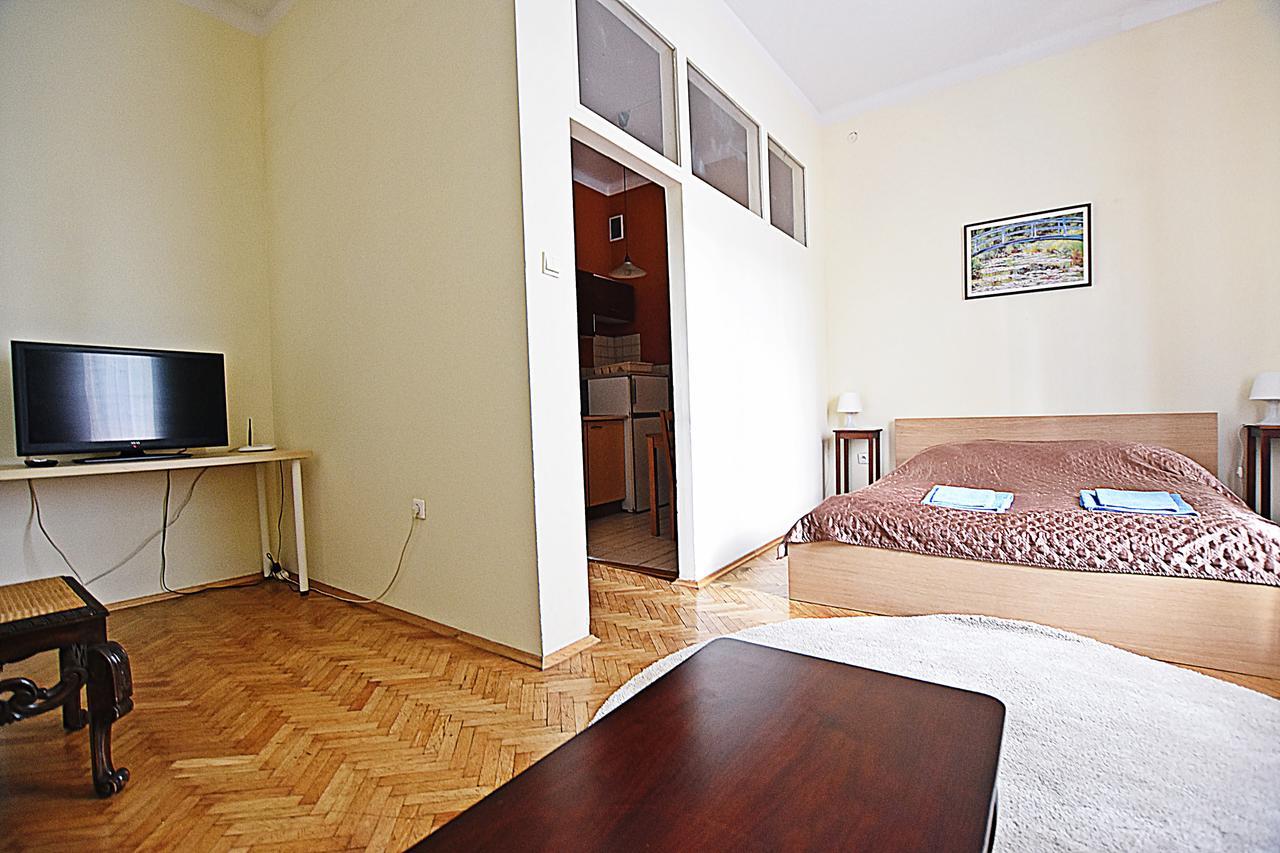 Vital Aparthotel Краков Экстерьер фото