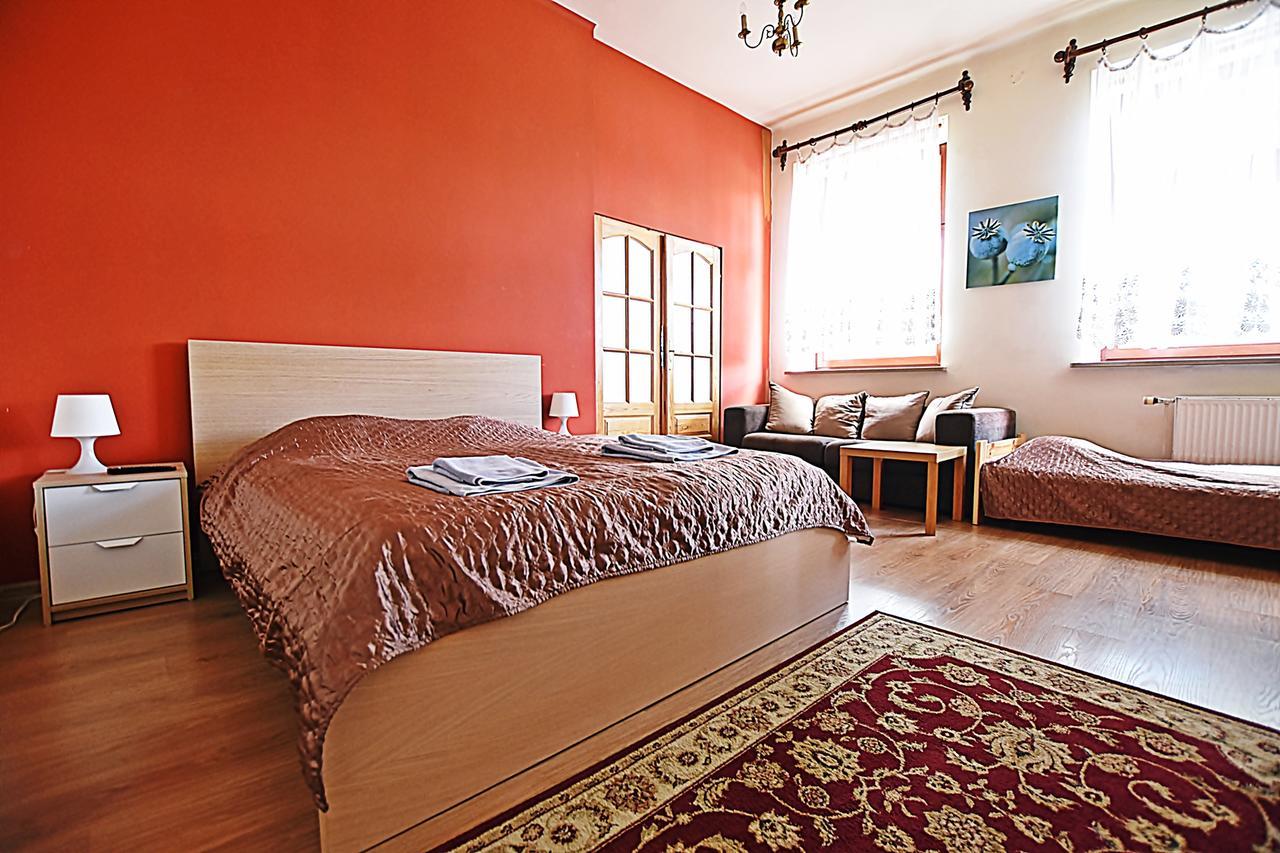 Vital Aparthotel Краков Экстерьер фото