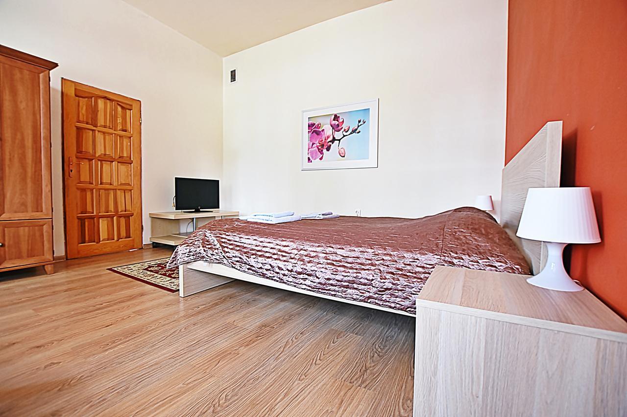 Vital Aparthotel Краков Экстерьер фото