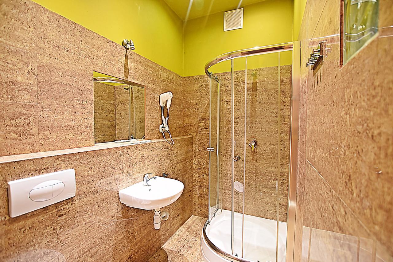 Vital Aparthotel Краков Экстерьер фото