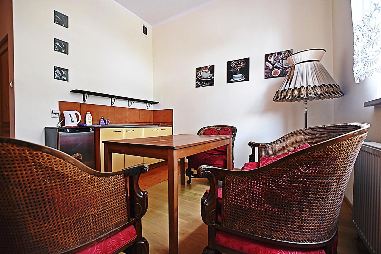 Vital Aparthotel Краков Экстерьер фото